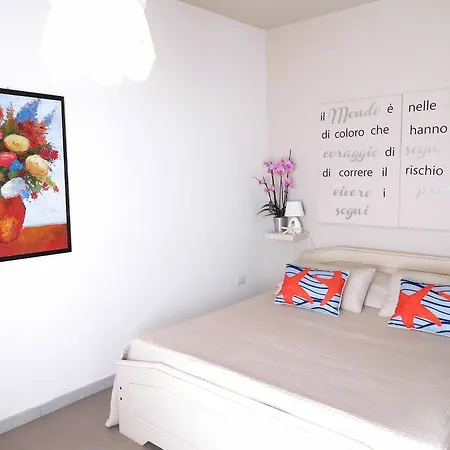 Sole Apartment *